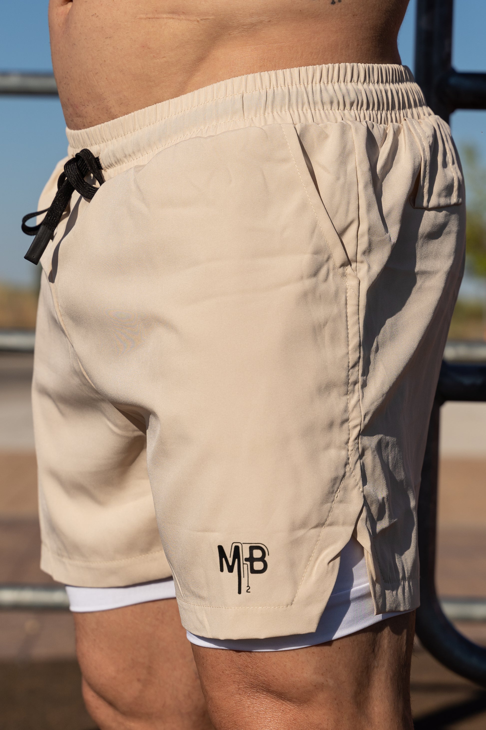 Pantalón pro M2B Beige