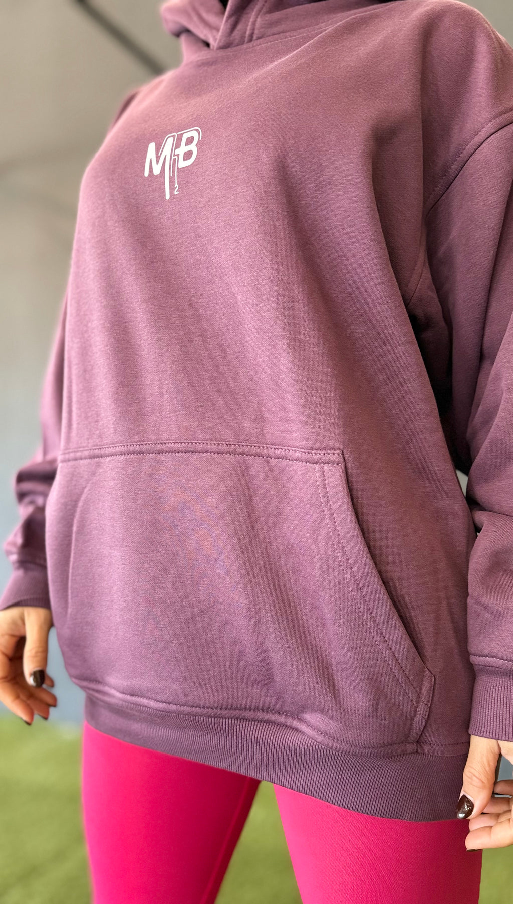 Sudadera morada Ambitiou2