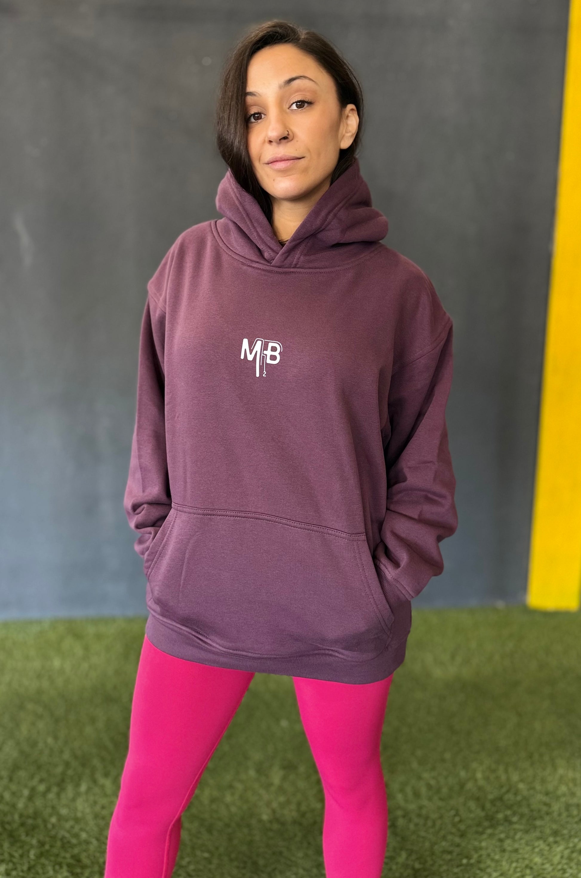Sudadera morada Ambitiou2