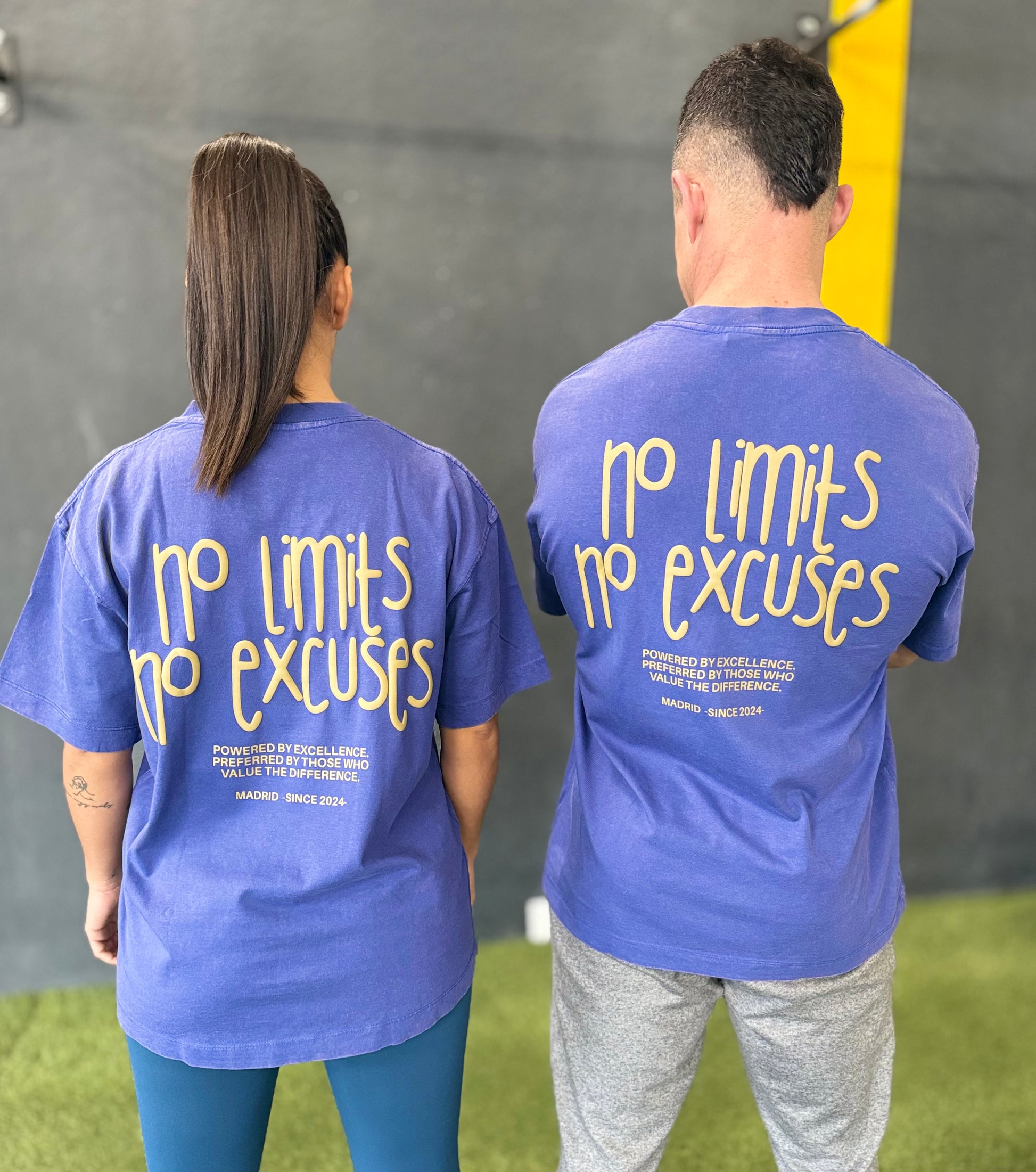 Camiseta Azul Marino No Limit, No Excuses