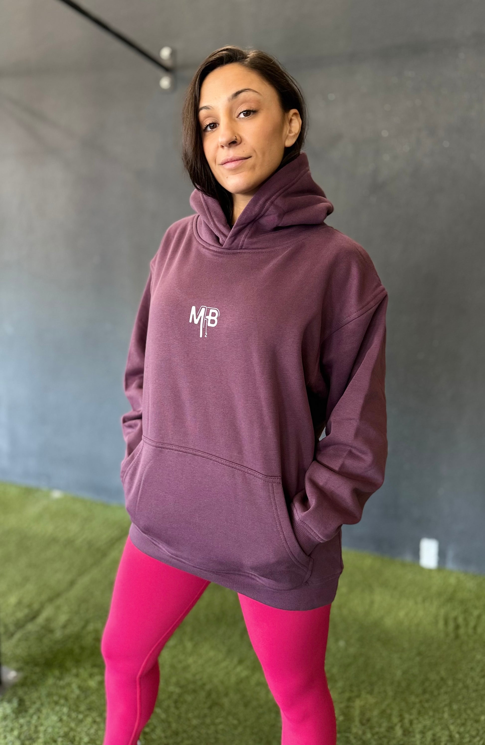 Sudadera morada Ambitiou2