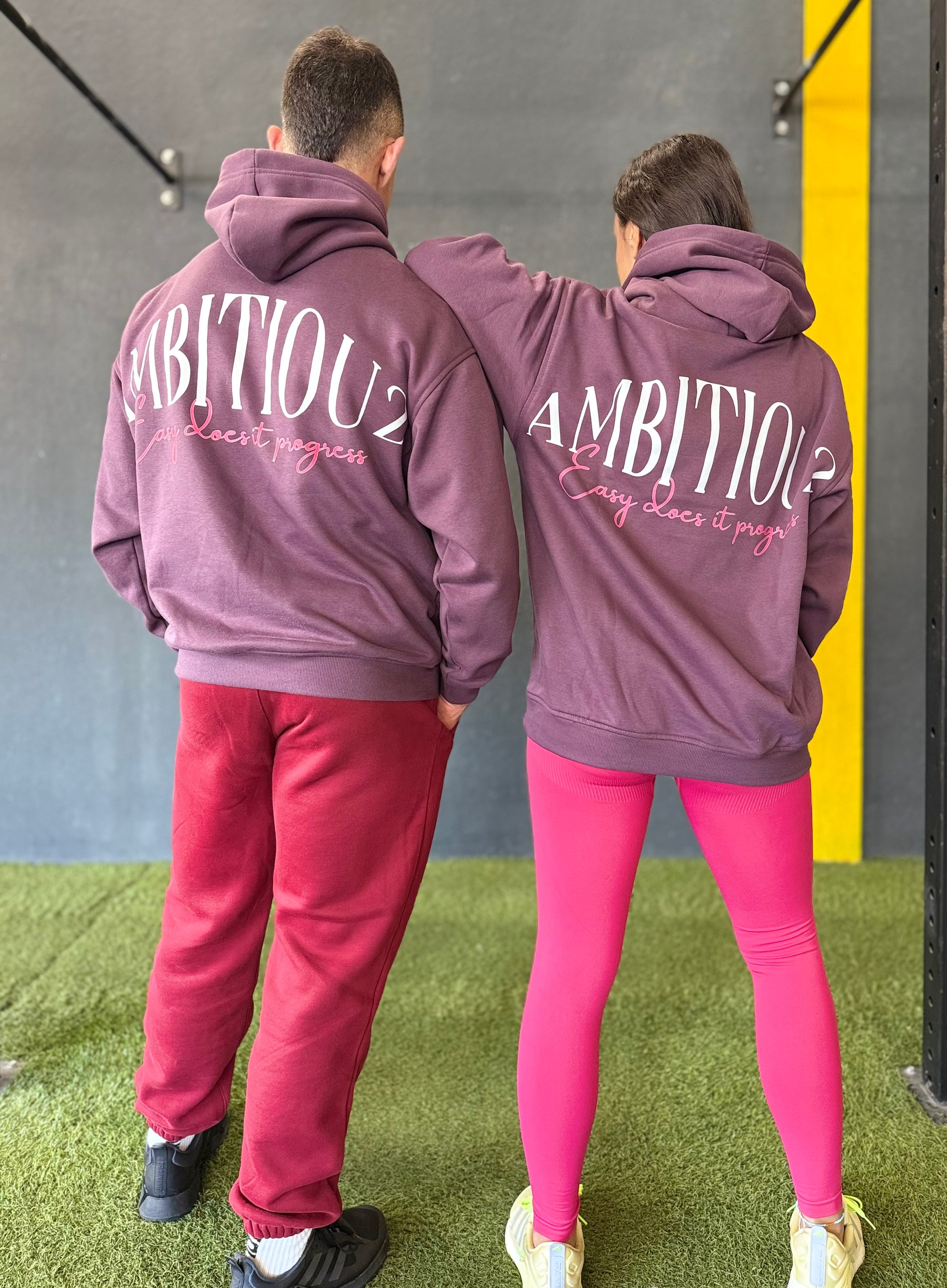 Sudadera morada Ambitiou2