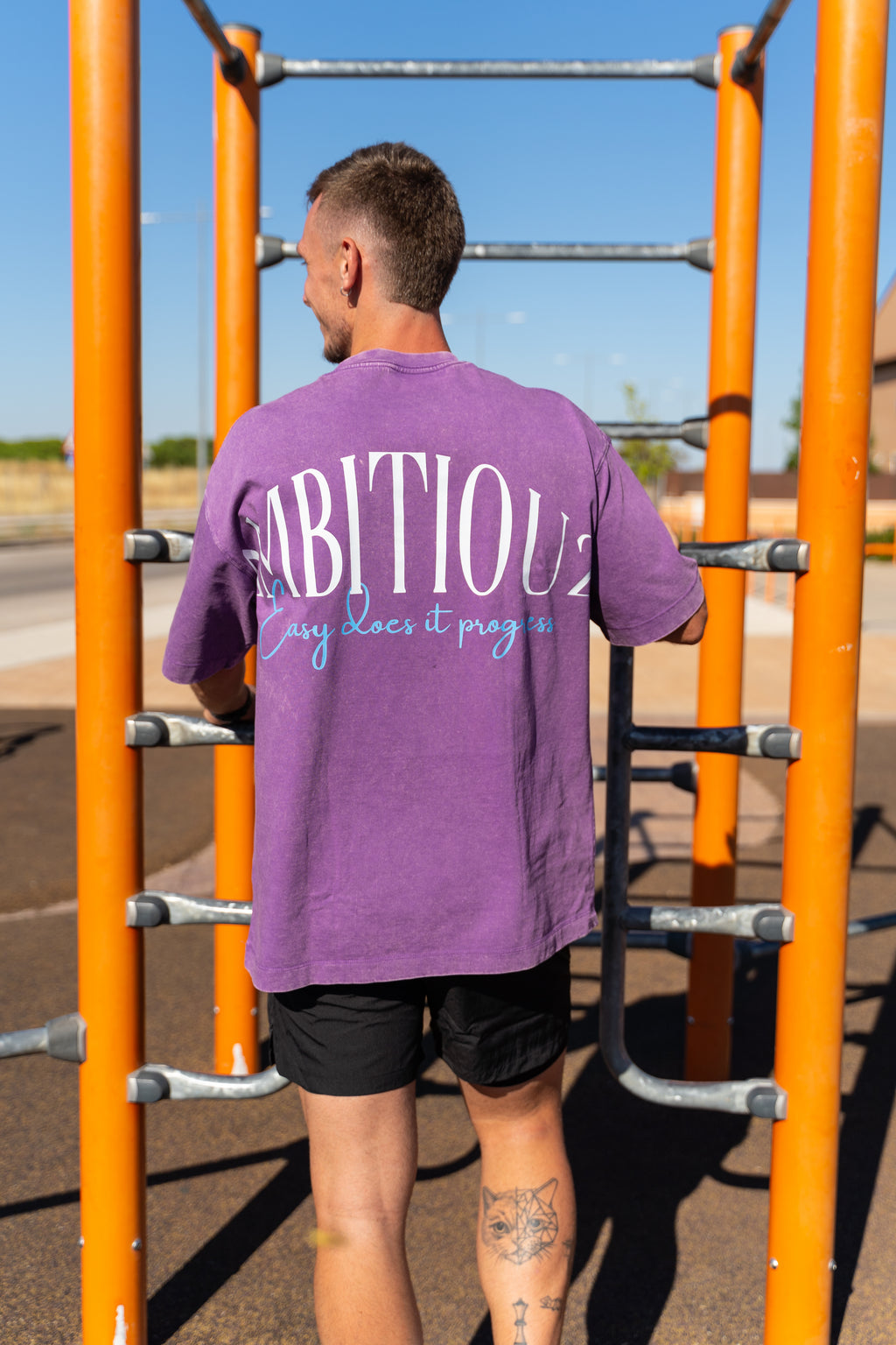Camiseta Ambitiou2.0 vintage Morada