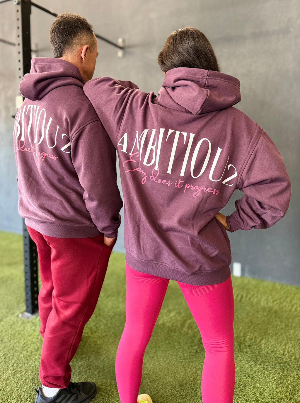 Sudadera morada Ambitiou2