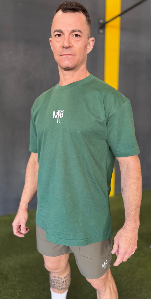 Camiseta Oversize verde botella Ambitiou2.0