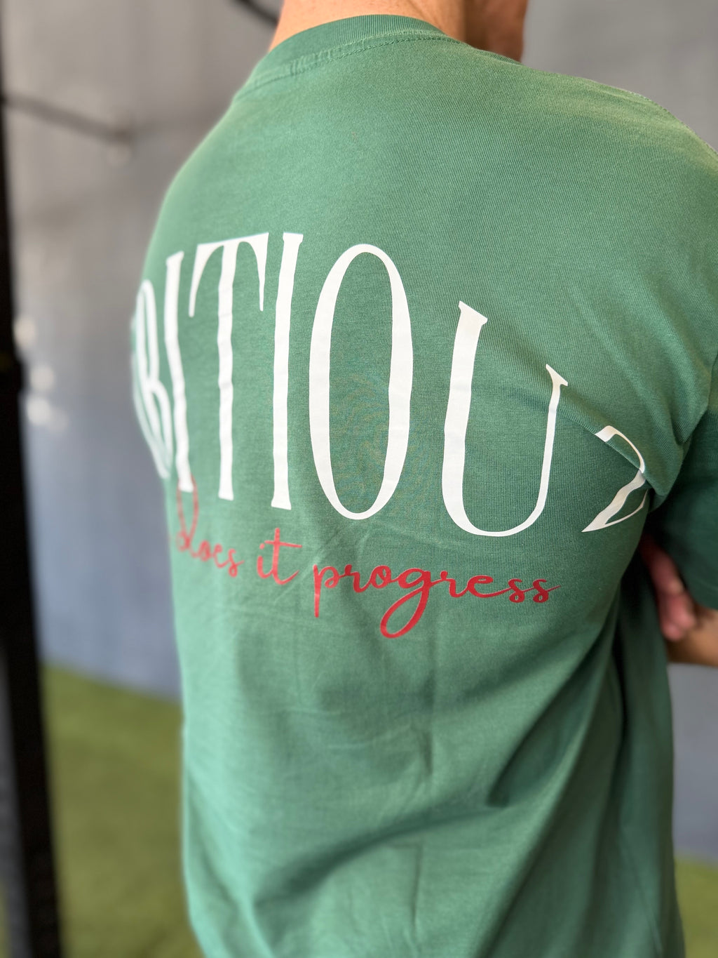 Camiseta Oversize verde botella Ambitiou2.0