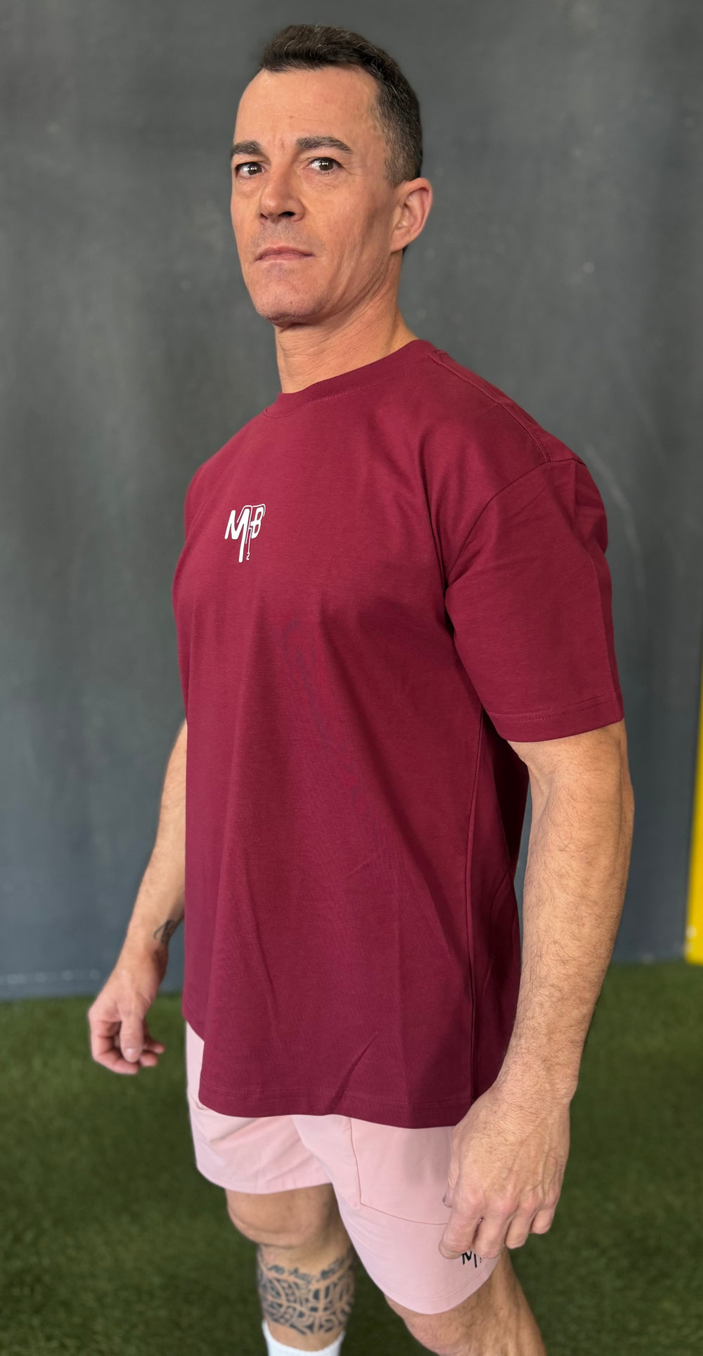 Camiseta Oversize Granate Ambitiou2.0